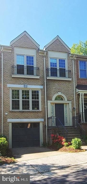 2134 Kings Garden Way - Photo 1