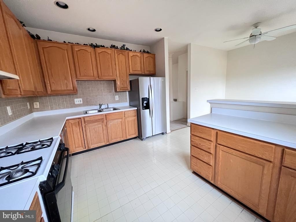 13205 Fox Ripple Lane - Photo 2