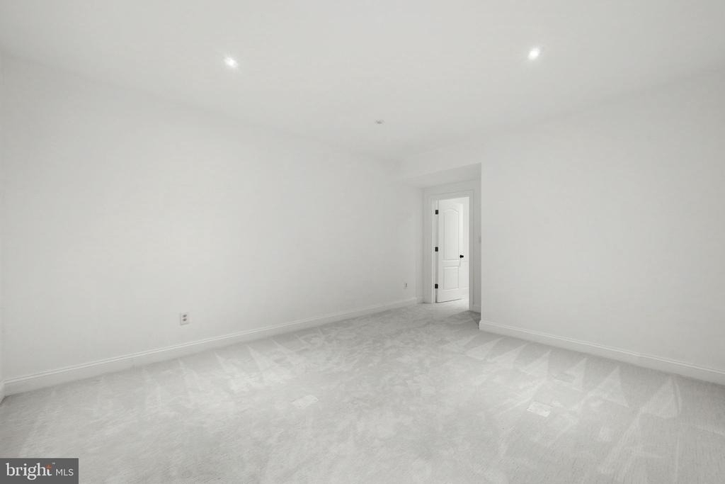 1256 New Bedford Lane - Photo 91