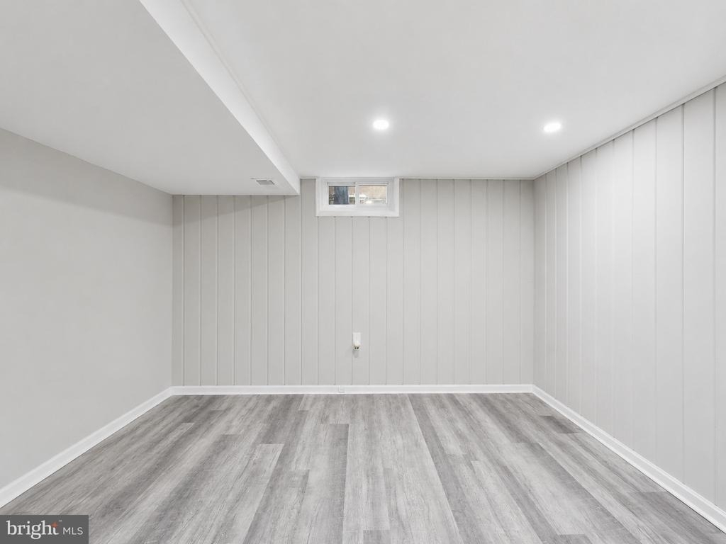 5935 Williamsburg Road - Photo 10