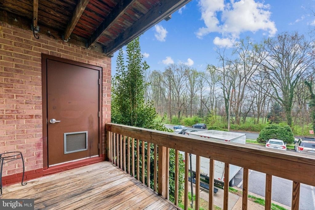 10724 W West Drive - Photo 12