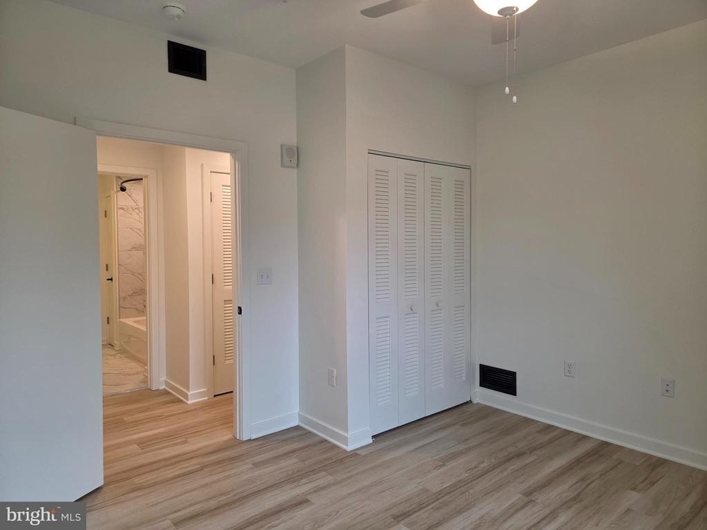 102 Hanover Street - Photo 13