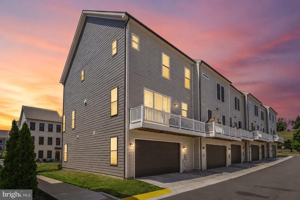 283 Willis Street - Photo 1