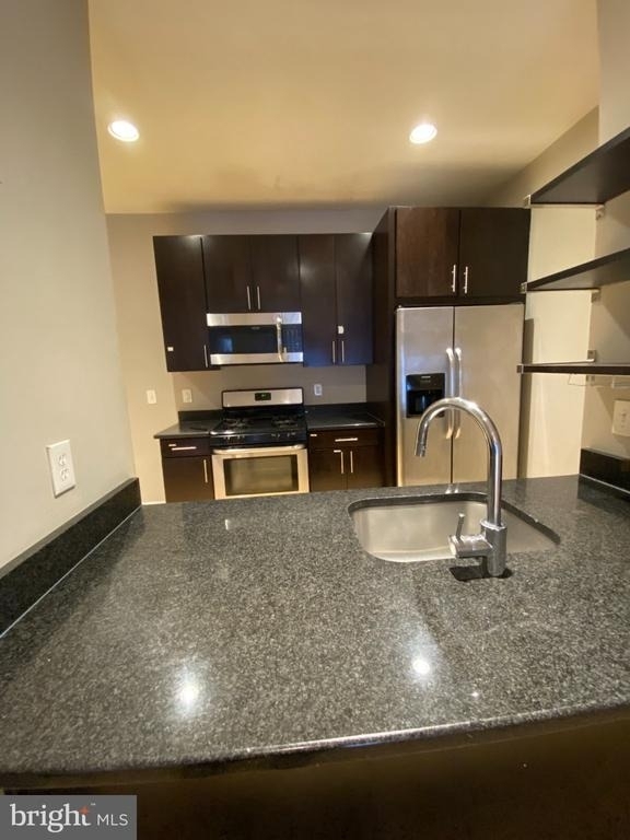 621 12th Street - Photo 17