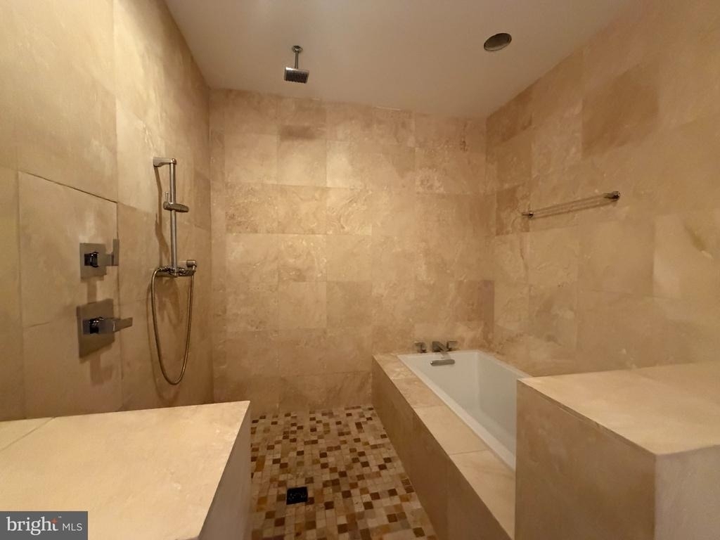 621 12th Street - Photo 7