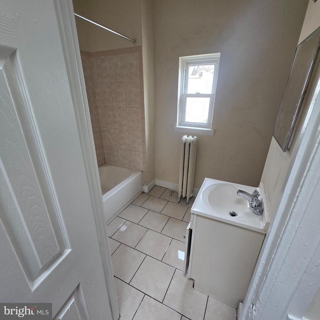 4672 Stenton Avenue - Photo 10