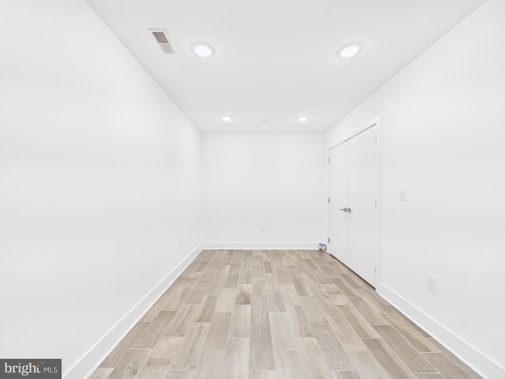 2646 Manton Street - Photo 12