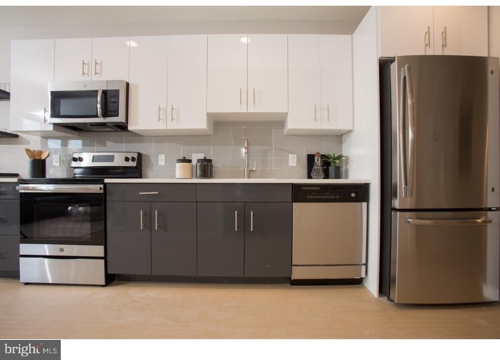 121 N 2nd Street - Photo 6