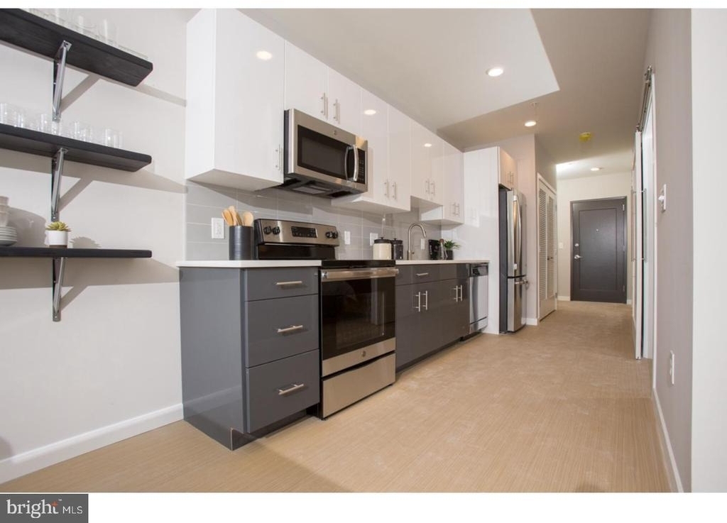 121 N 2nd Street - Photo 5