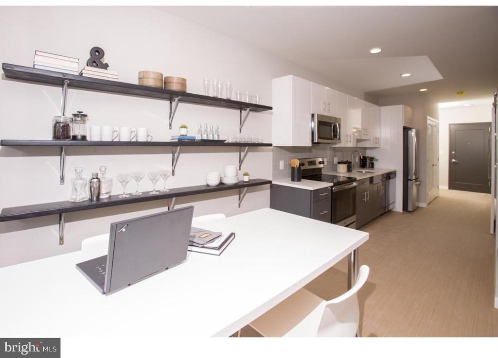 121 N 2nd Street - Photo 4