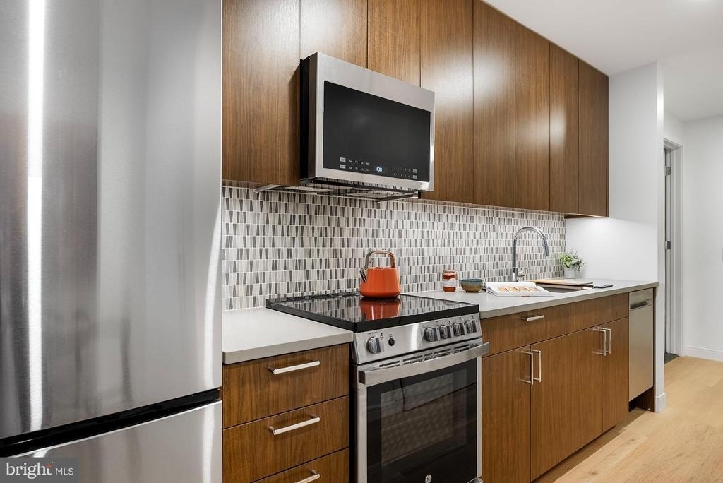 210 S 12th Street - Photo 18