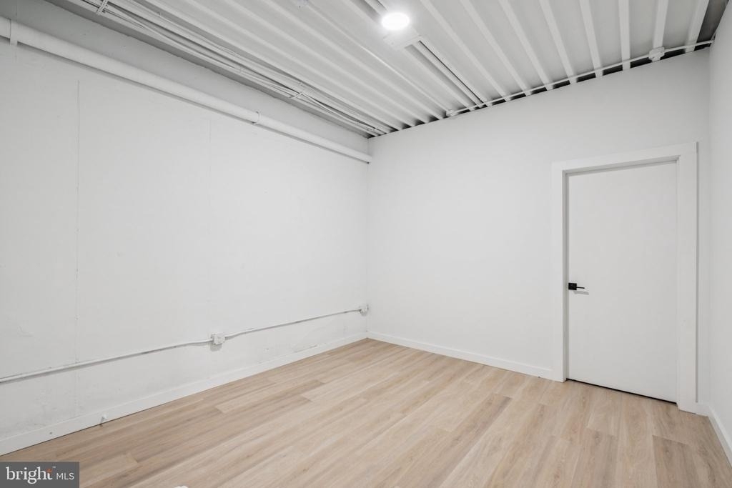 1116 N Bodine Street - Photo 19