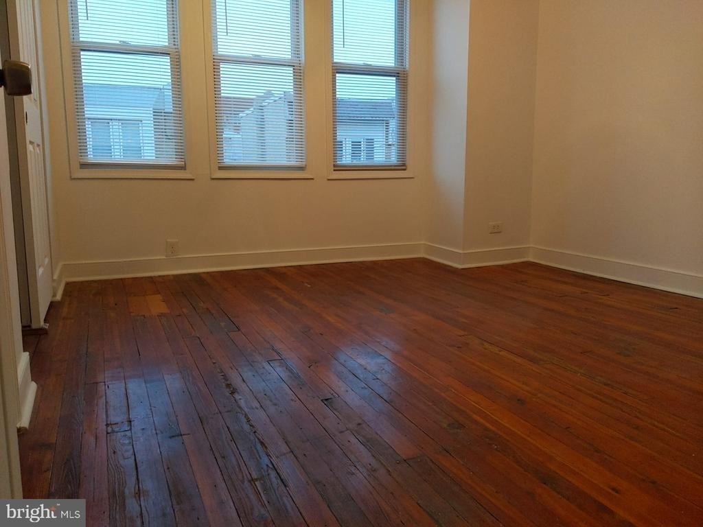 2967 Weikel Street - Photo 4