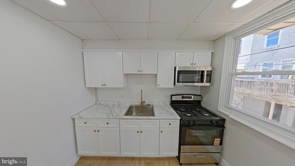 6510 Paschall Avenue - Photo 4