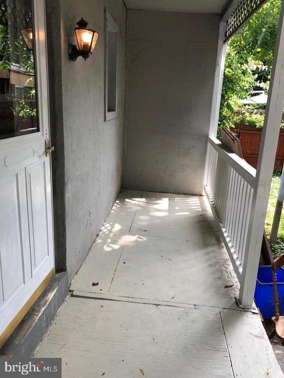 247 Green Lane - Photo 15
