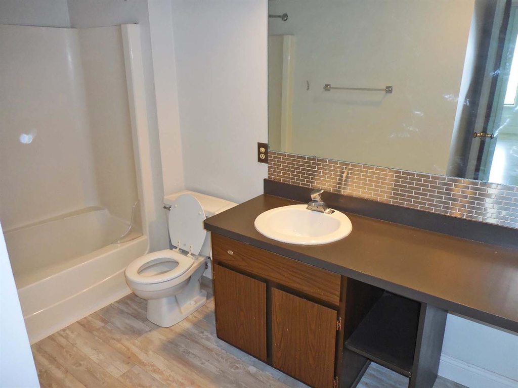 2116 Pauline Boulevard - Photo 7
