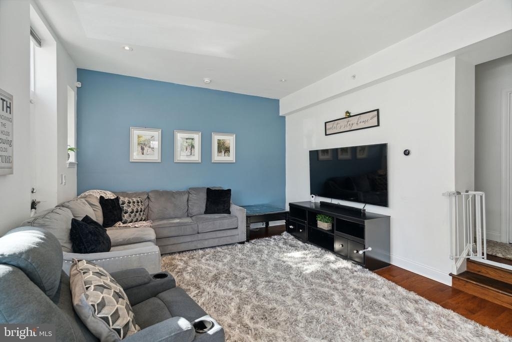 501 Vine Street - Photo 12