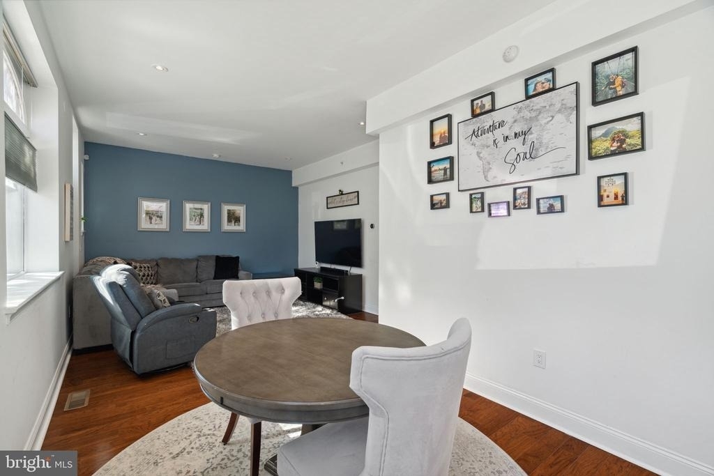501 Vine Street - Photo 11