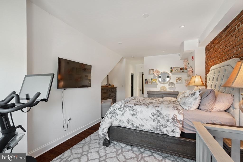 501 Vine Street - Photo 24