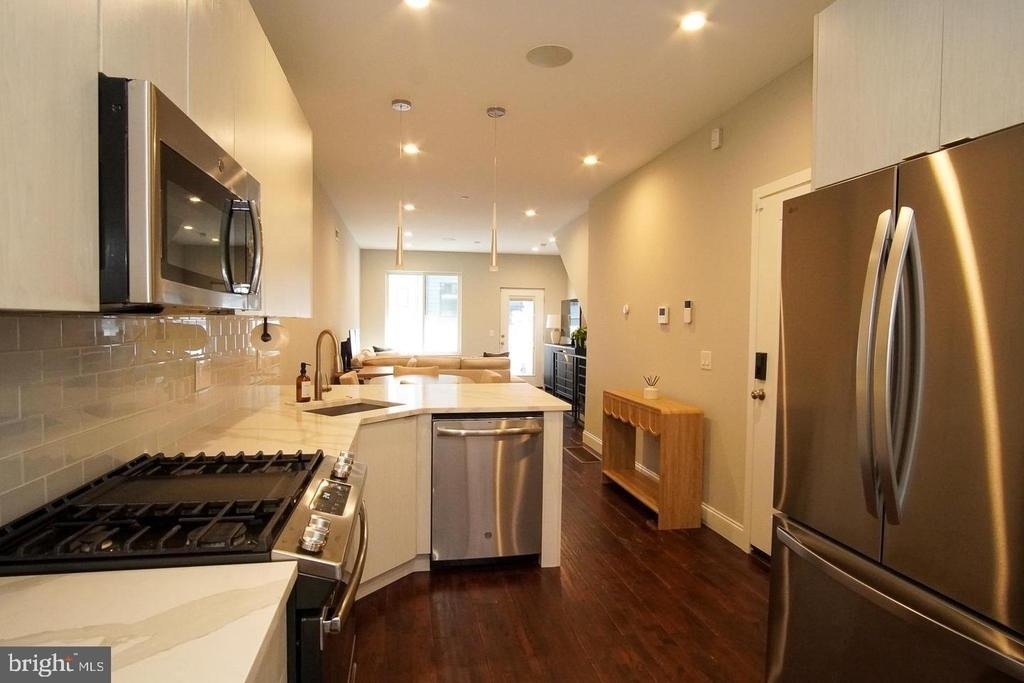 1616 Cambridge Street - Photo 0