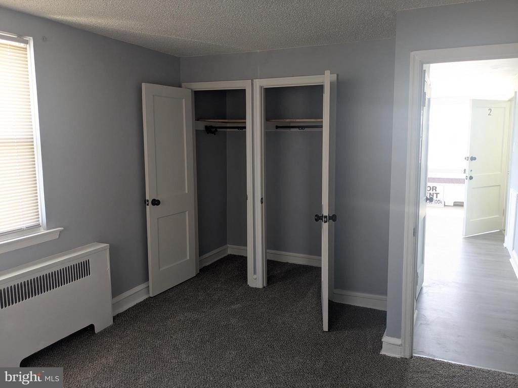 1327 E Weaver Street - Photo 5