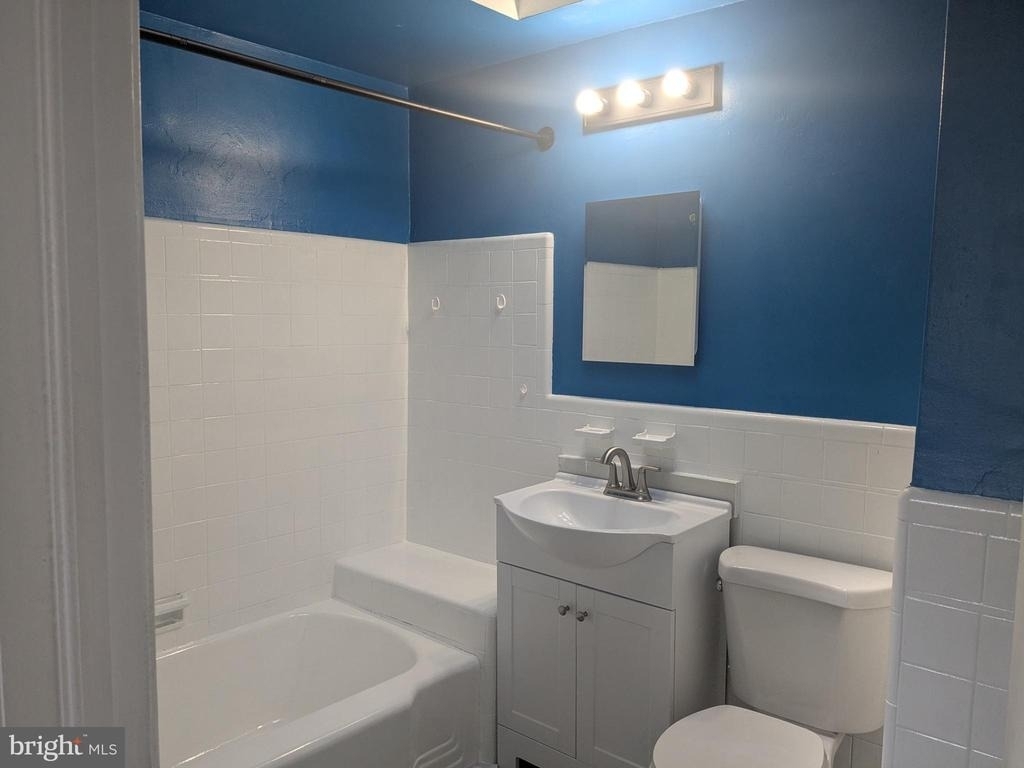 1327 E Weaver Street - Photo 9