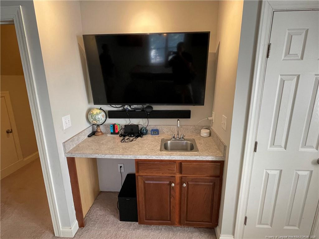 34 Woodbury Lane - Photo 33