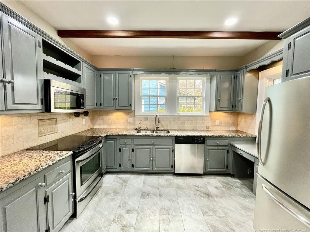 1312 Summit Avenue - Photo 5
