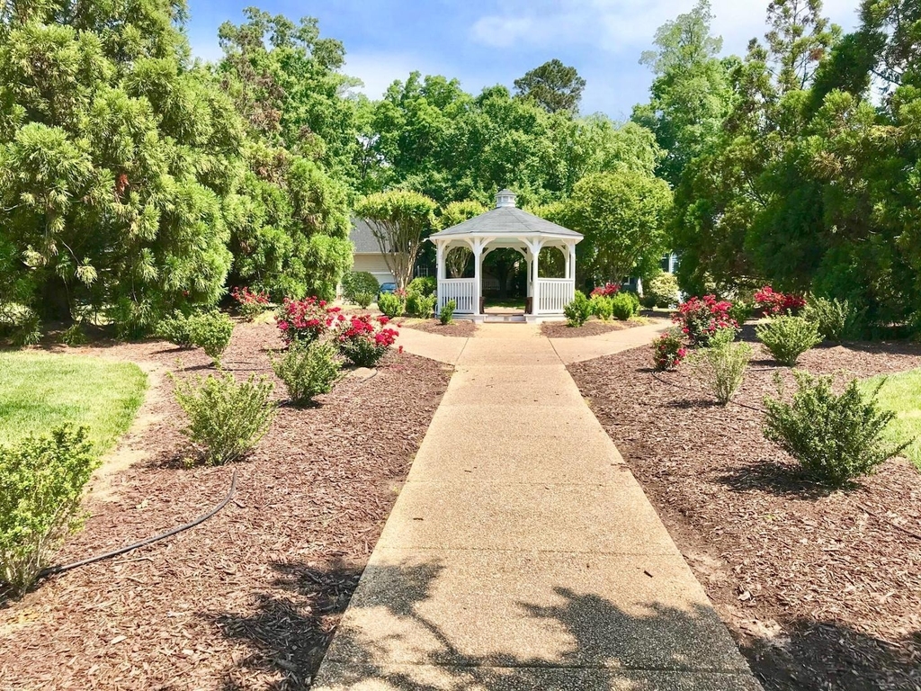 301 Intern Way - Photo 22