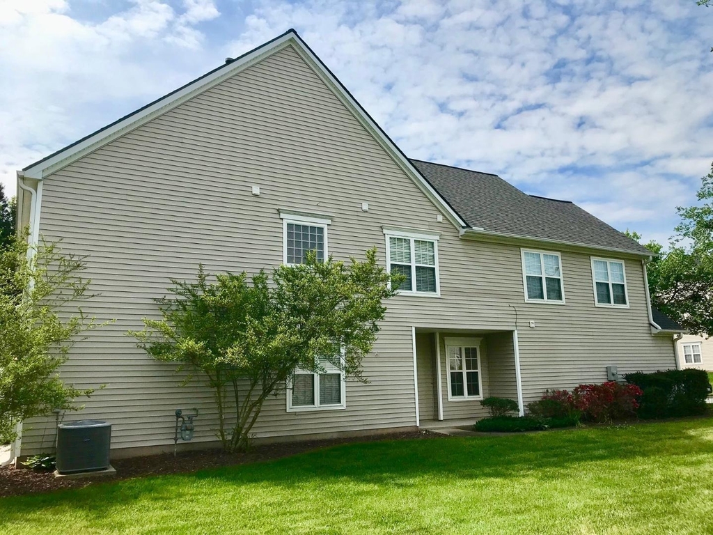 301 Intern Way - Photo 27