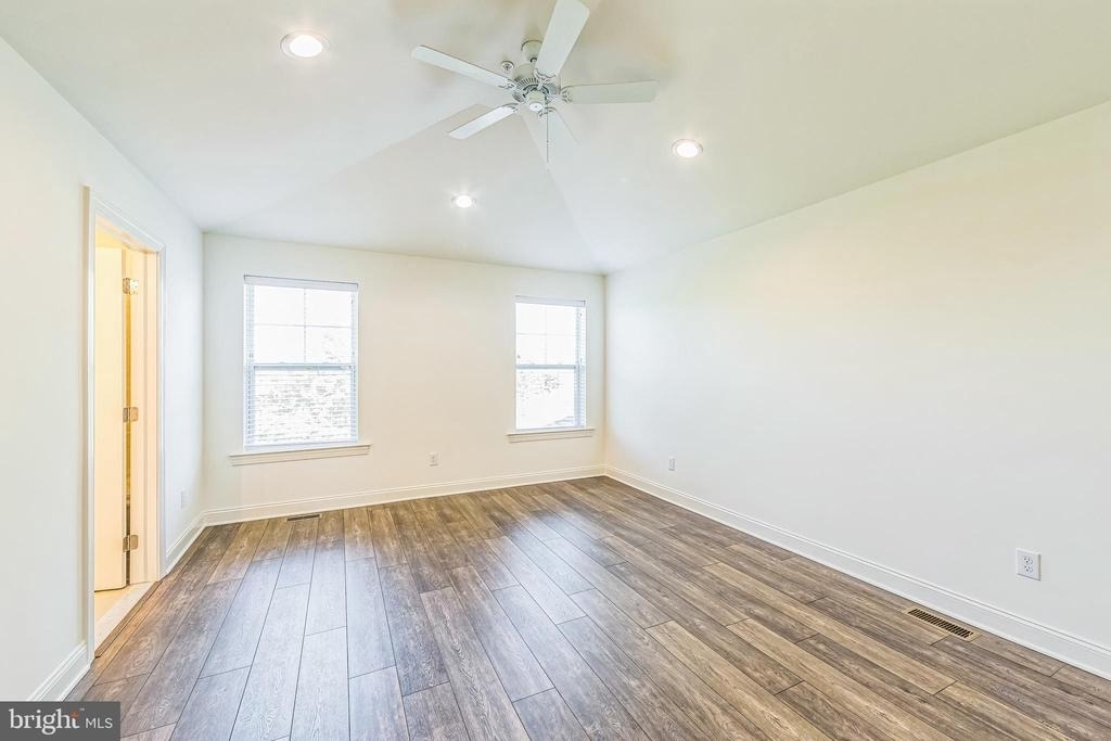 138 Everleigh Drive - Photo 18