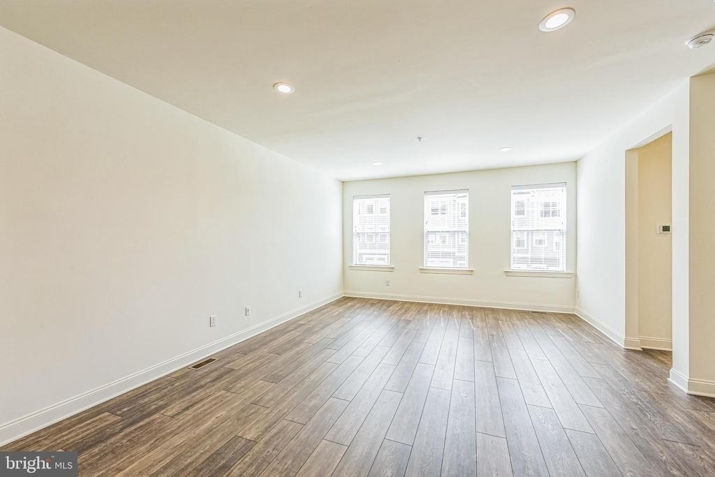 138 Everleigh Drive - Photo 16
