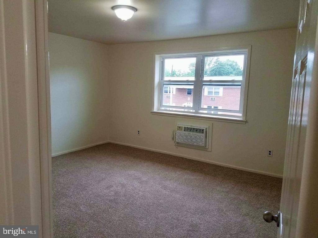 2555 Veser Lane - Photo 6