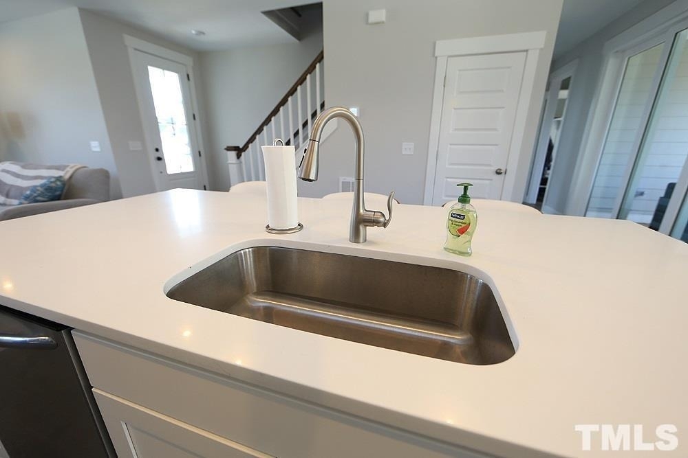 1637 Tunnel Street - Photo 7