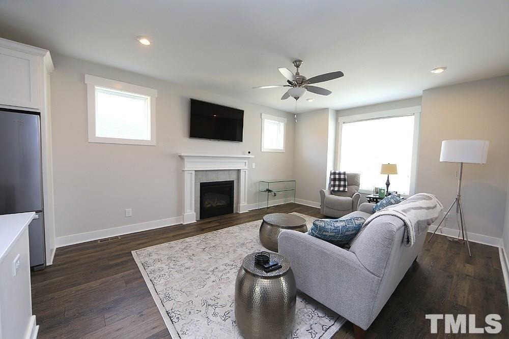 1637 Tunnel Street - Photo 2