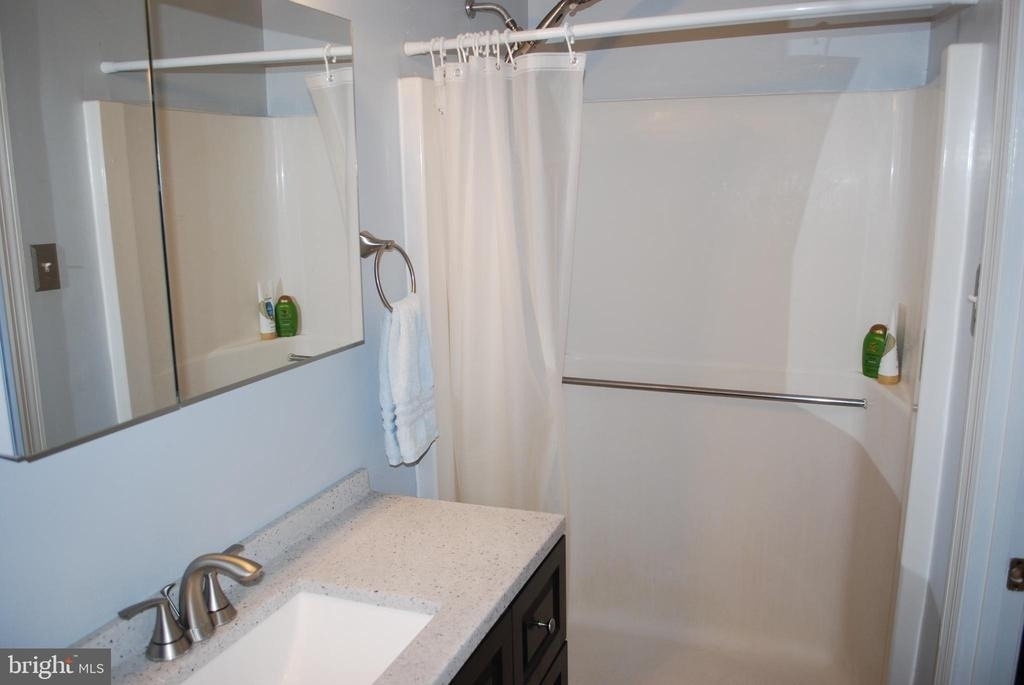 290 Lawndale Avenue - Photo 19