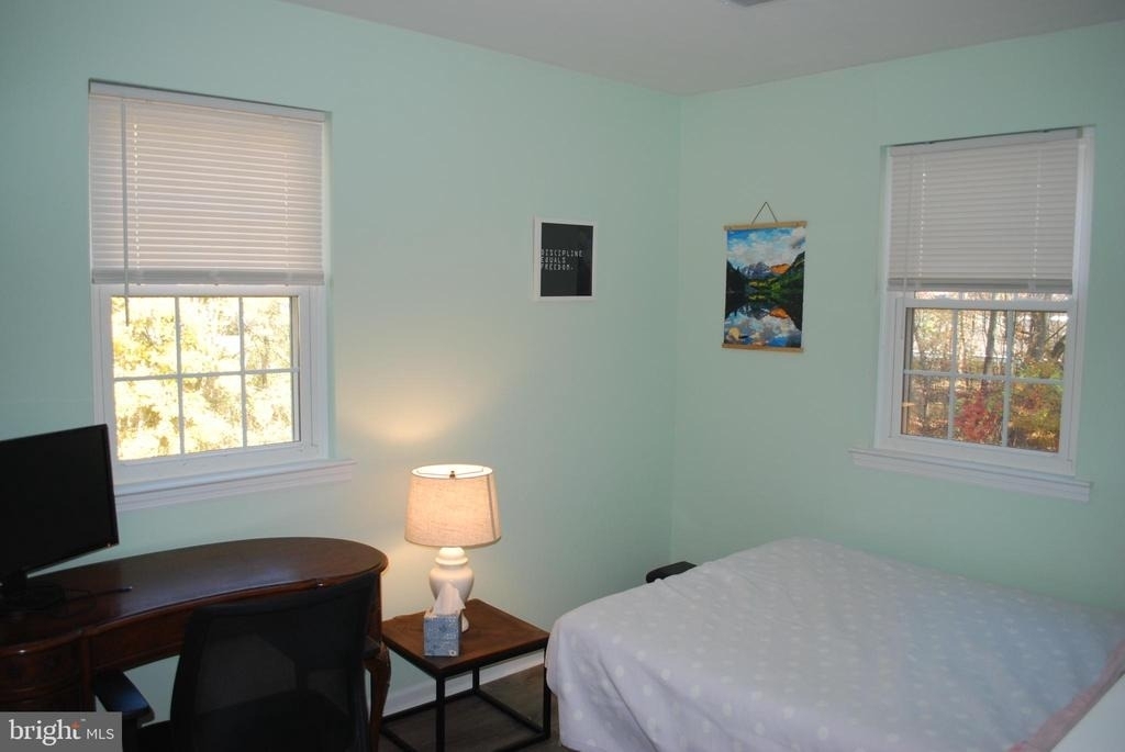 290 Lawndale Avenue - Photo 21