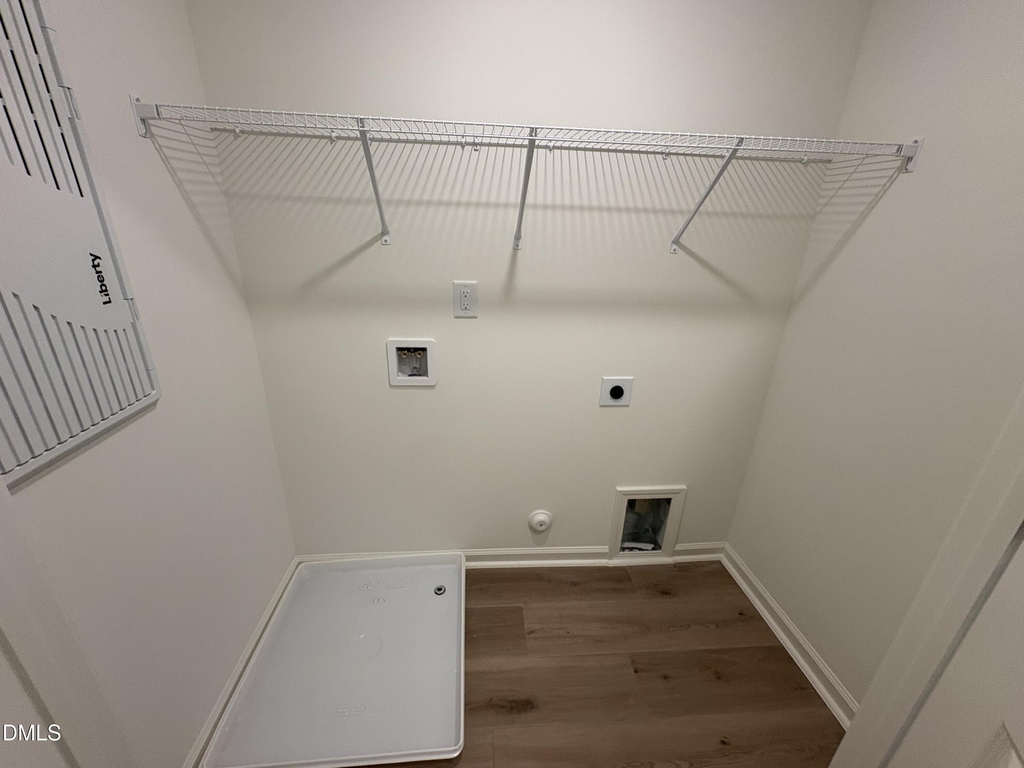 2040 Oakdale Drive - Photo 8