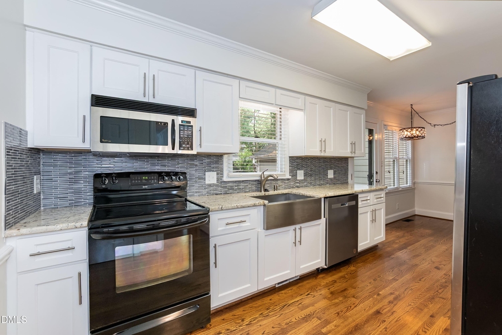 2621 Sawmill Road - Photo 12
