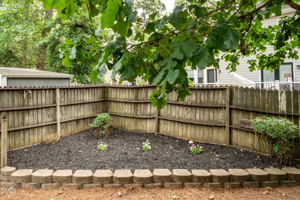 2621 Sawmill Road - Photo 33
