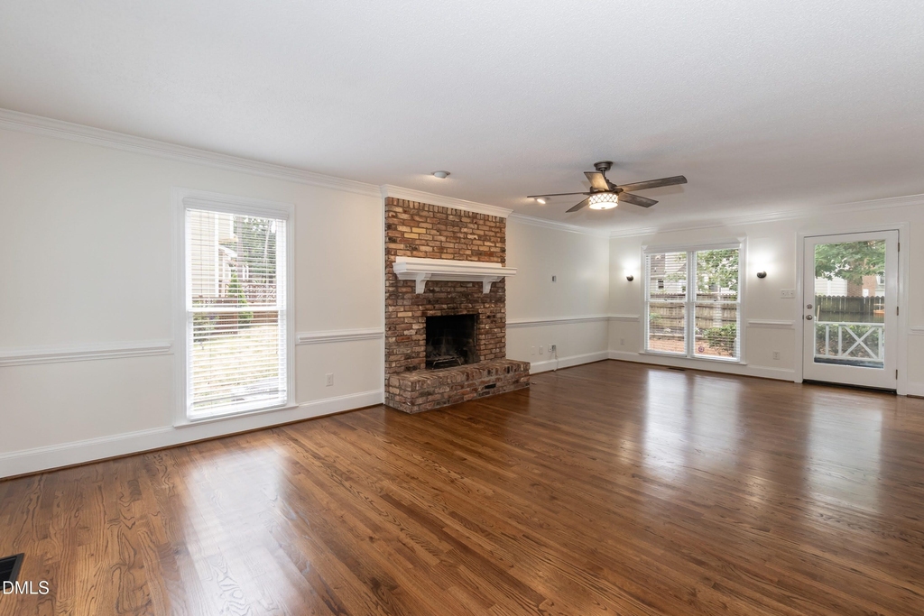 2621 Sawmill Road - Photo 5