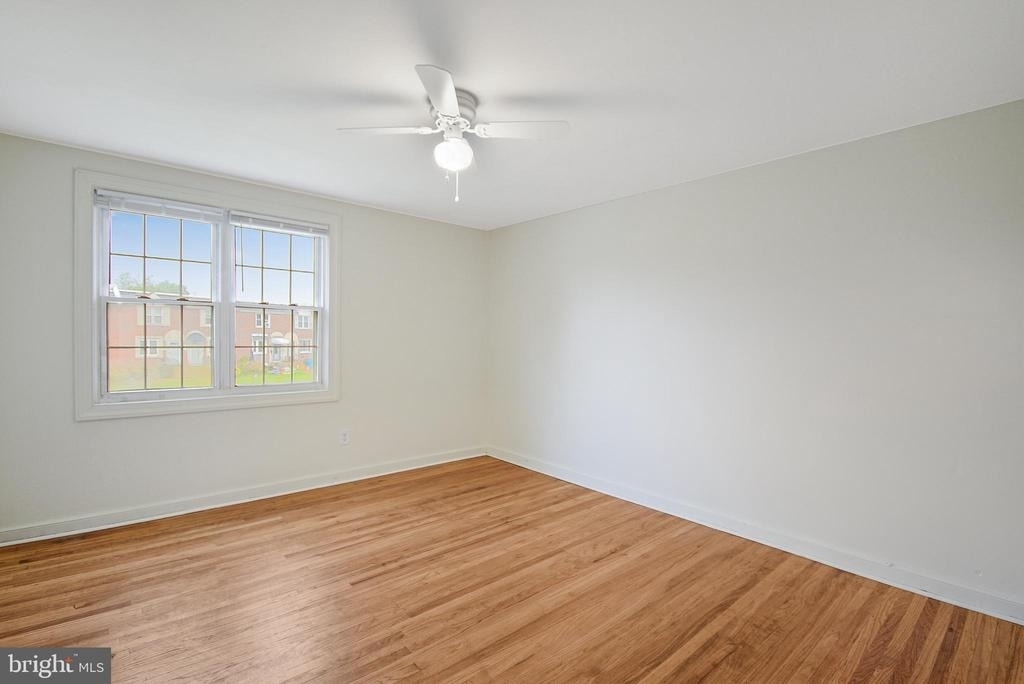 505 Stratford Road - Photo 5