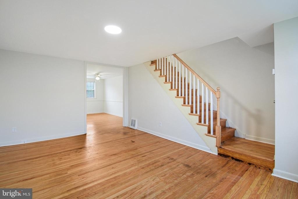 505 Stratford Road - Photo 1