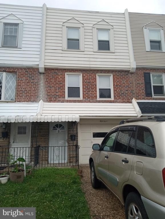 58 Suburban Lane - Photo 0