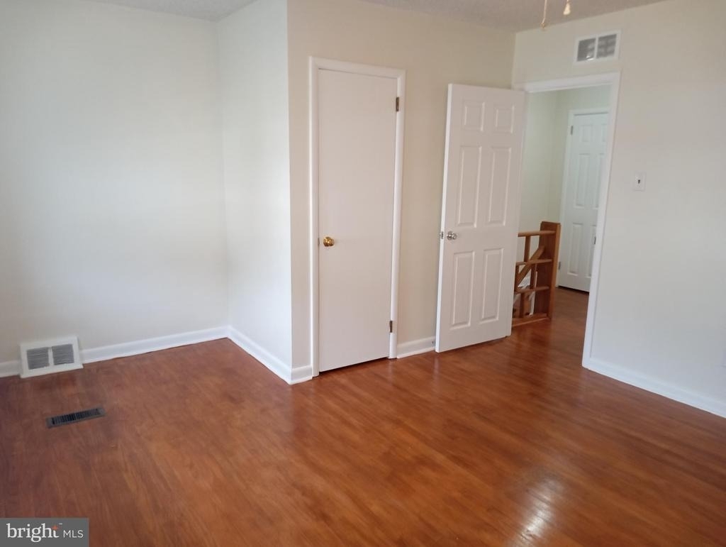58 Suburban Lane - Photo 17