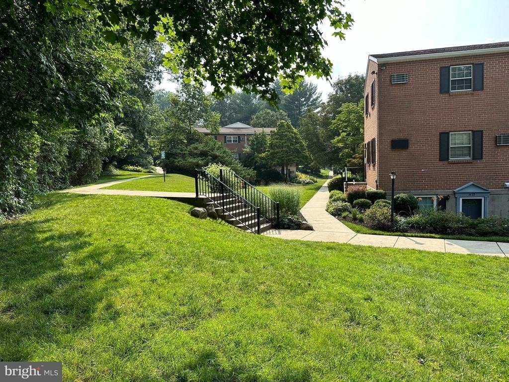 207 Walnut Hill Road - Photo 13