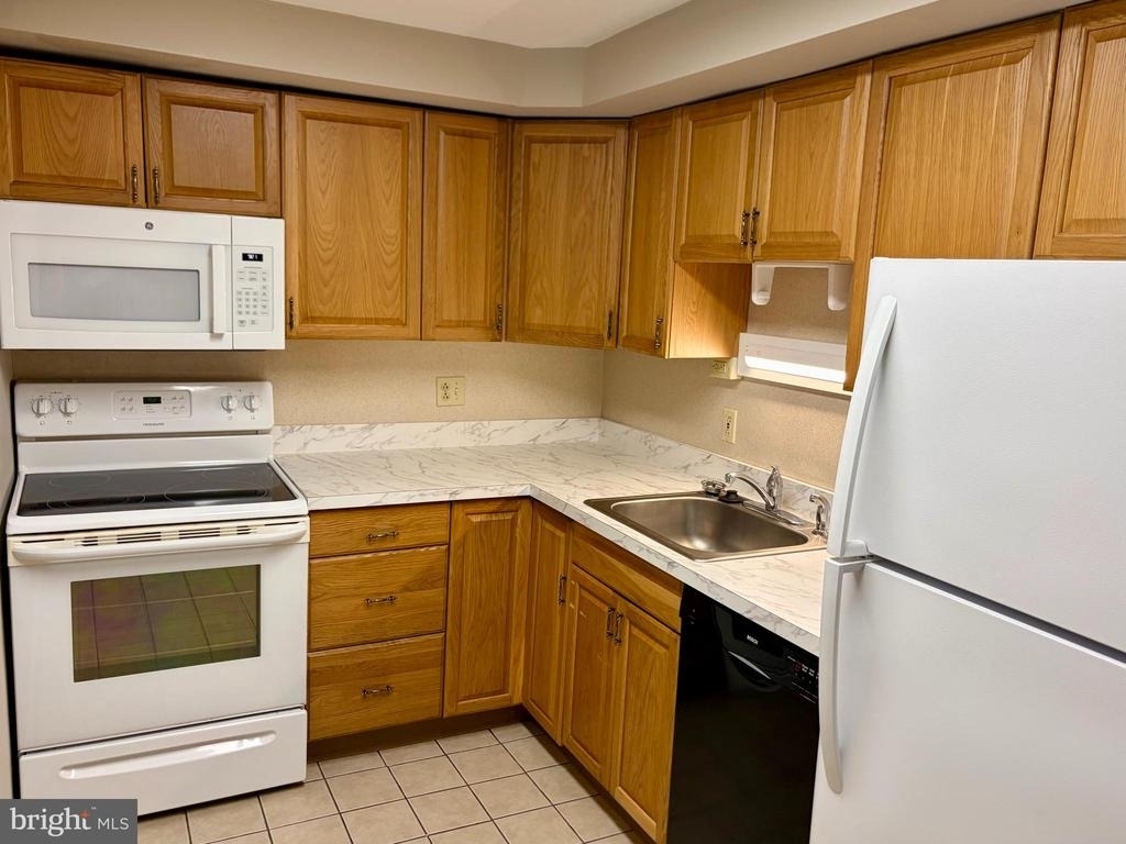 207 Walnut Hill Road - Photo 1