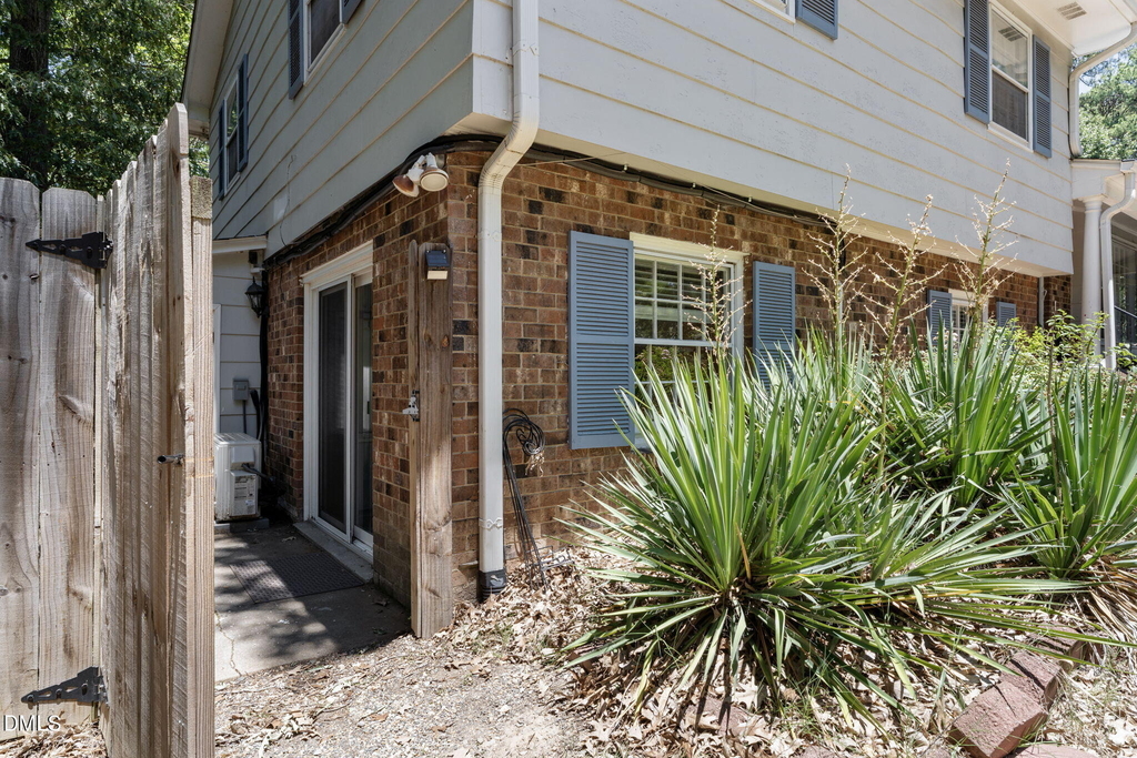 1547 Fountain Ridge Road - Photo 16