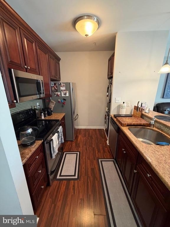 135 Prospect Street - Photo 3