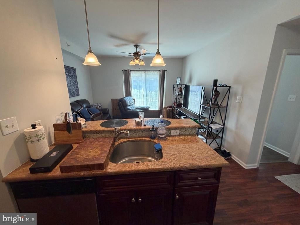 135 Prospect Street - Photo 5